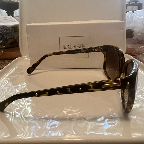NWT Balmain Paris Women’s Sunglasses - Picture 7 of 9